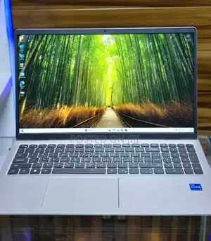 New Laptop Dell 16GB Intel Core I7 SSD 512GB