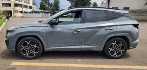 Hyundai Tucson 2022 Gray
