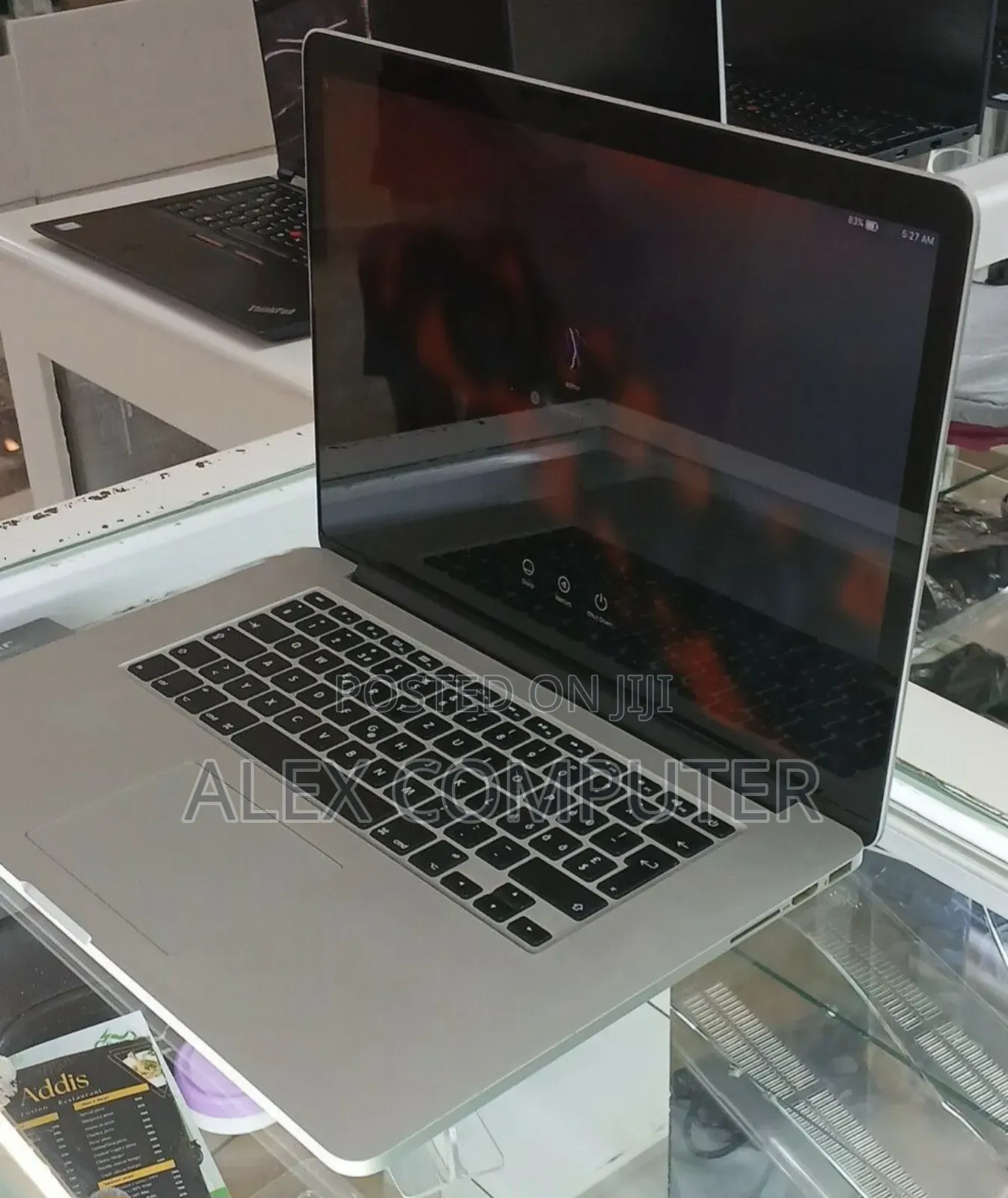 New Laptop Apple MacBook Pro 2017 16GB Intel Core I7 SSD 256GB