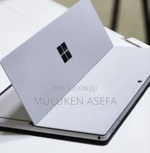 New Laptop Microsoft Surface 16GB Intel Core I7 SSD 1T