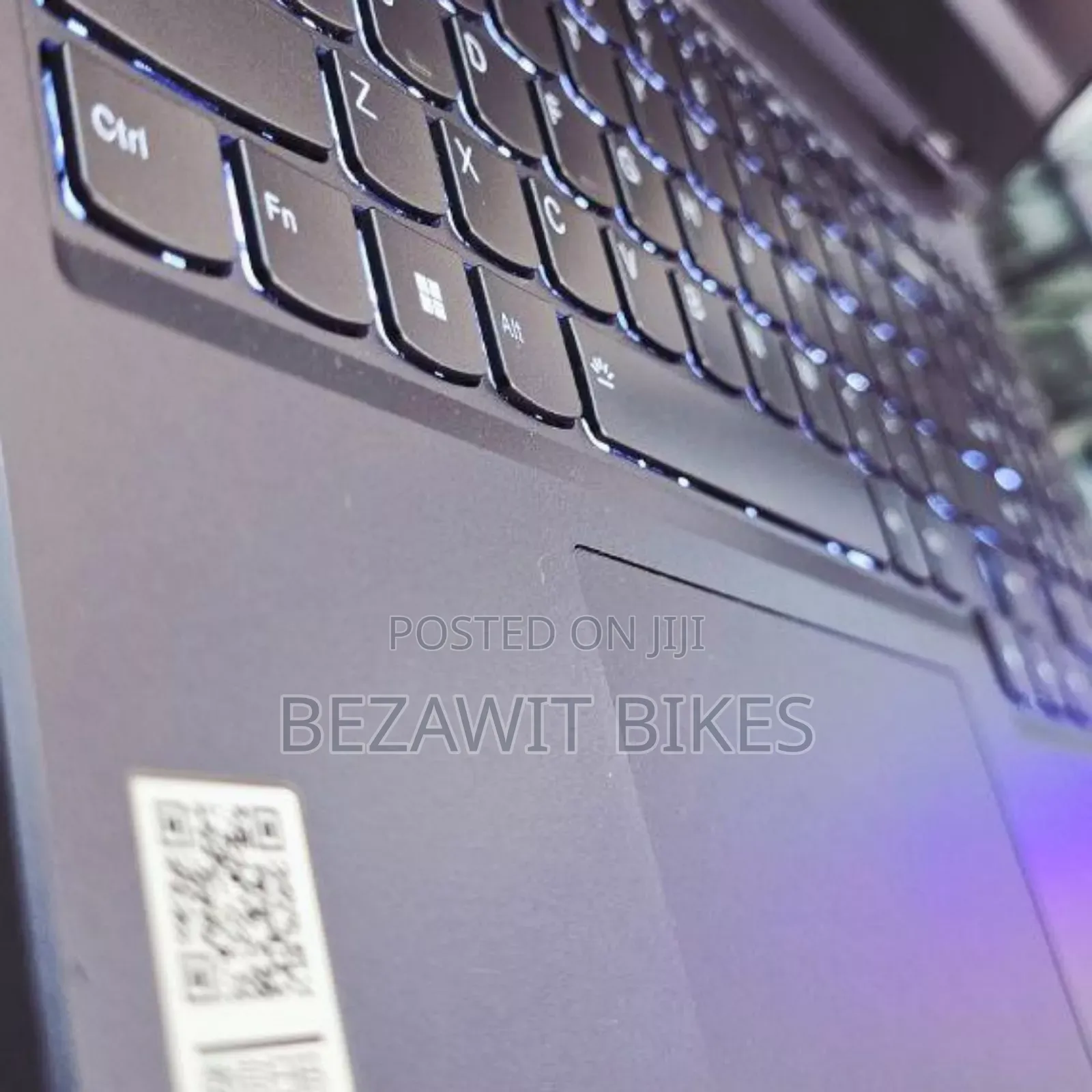 New Laptop Lenovo Legion 7 16GB AMD Ryzen 7 SSD 512GB