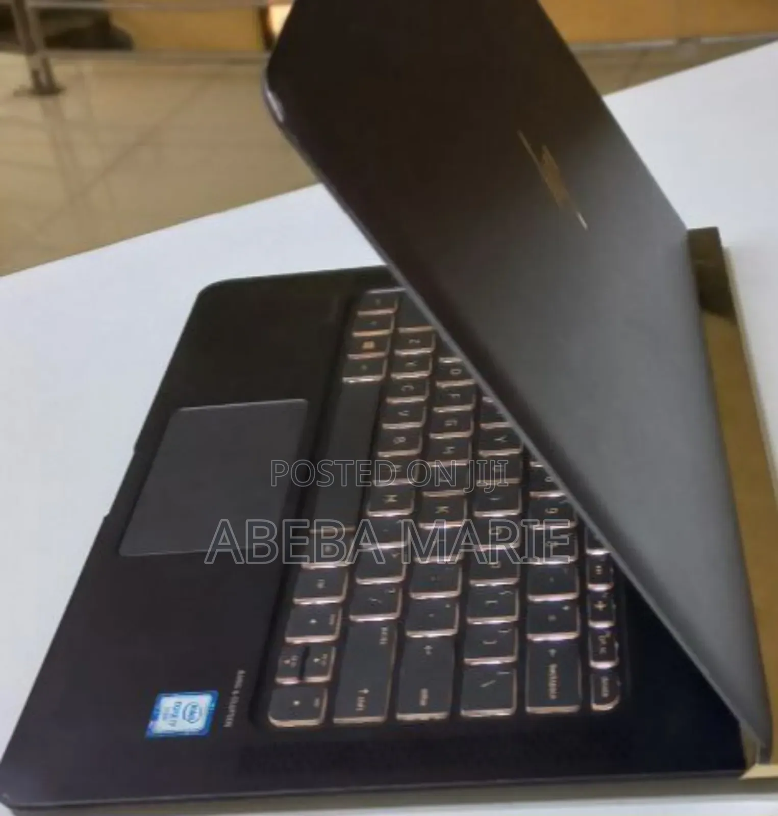 New Laptop HP Stream Notebook 8GB Intel Core I7 SSD 256GB