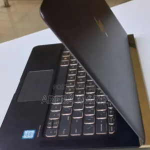 New Laptop HP Stream Notebook 8GB Intel Core I7 SSD 256GB