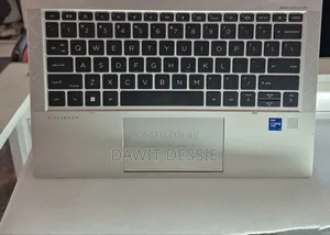 New Laptop HP EliteBook 830 G8 32GB Intel Core I7 SSD 512GB