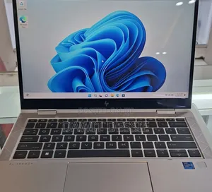 New Laptop HP EliteBook 830 G8 32GB Intel Core I7 SSD 512GB