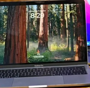 New Laptop Apple MacBook Pro 2019 16GB Intel Core I7 SSD 256GB