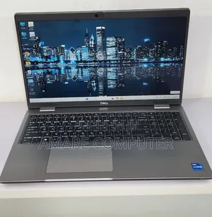 Photo - New Laptop Dell 32GB Intel Core I7 SSD 512GB