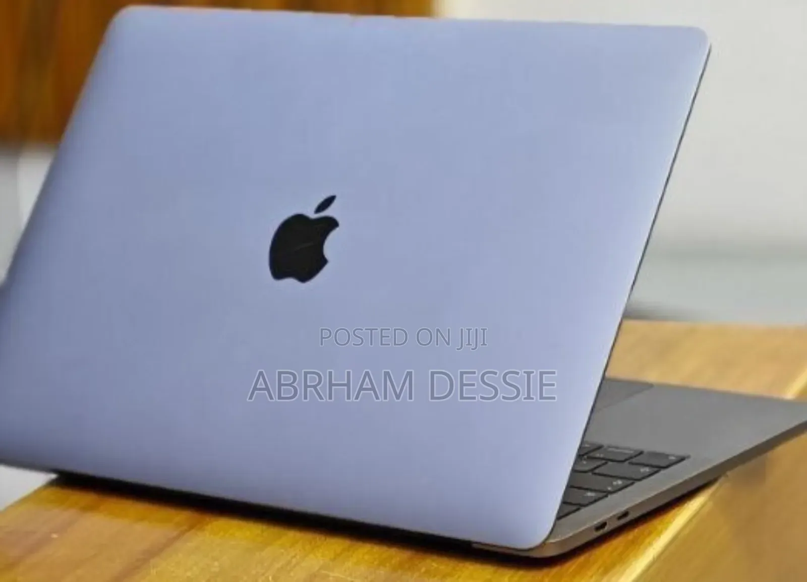 New Laptop Apple MacBook Pro 2019 16GB Intel Core I5 SSD 256GB