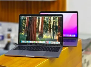 Photo - New Laptop Apple MacBook Pro 2019 16GB Intel Core I5 SSD 256GB