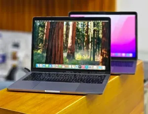 New Laptop Apple MacBook Pro 2019 16GB Intel Core I5 SSD 256GB