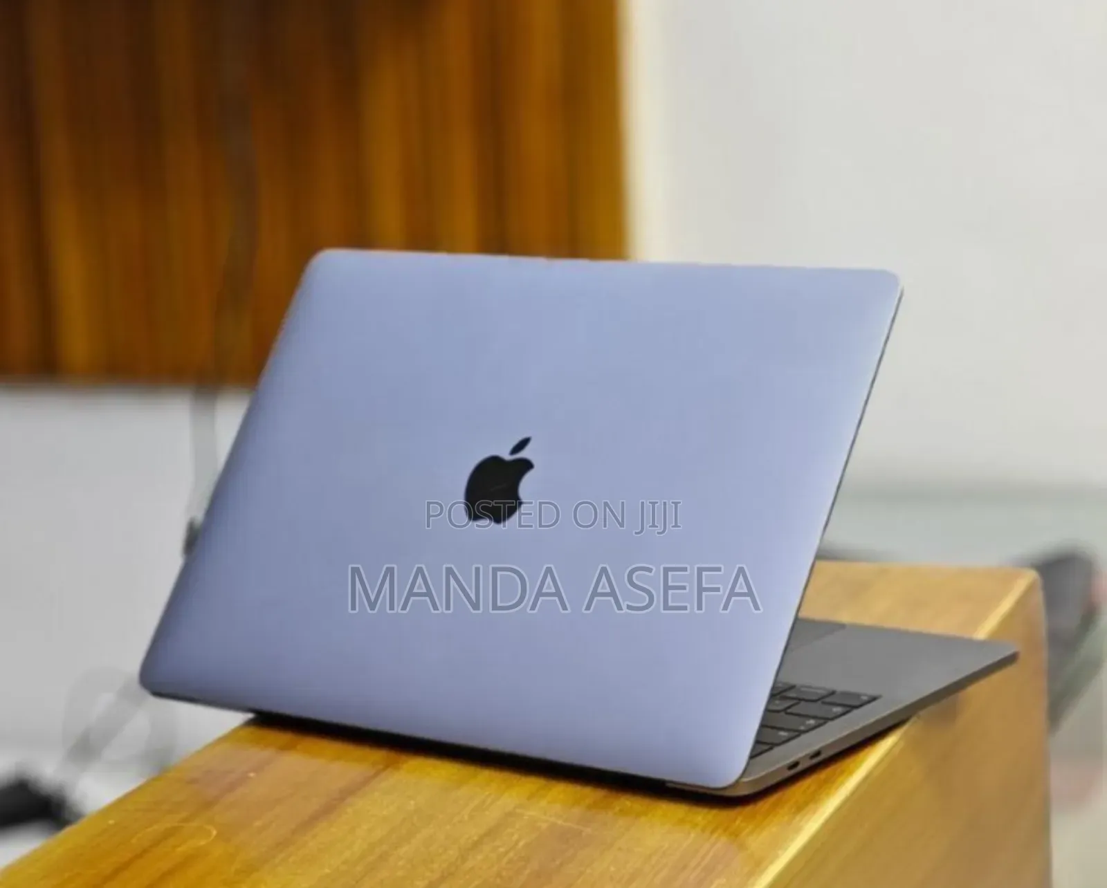 New Laptop Apple MacBook Pro 2019 16GB Intel Core I5 SSD 256GB