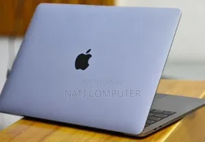 New Laptop Apple MacBook Pro 2019 16GB Intel Core I5 SSD 256GB