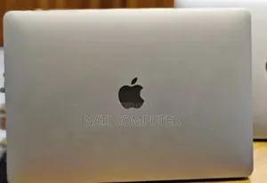 New Laptop Apple MacBook Pro 2019 16GB Intel Core I5 SSD 256GB