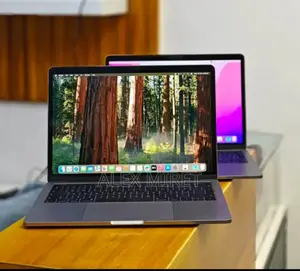 New Laptop Apple MacBook Pro 2019 16GB Intel Core I5 SSD 256GB