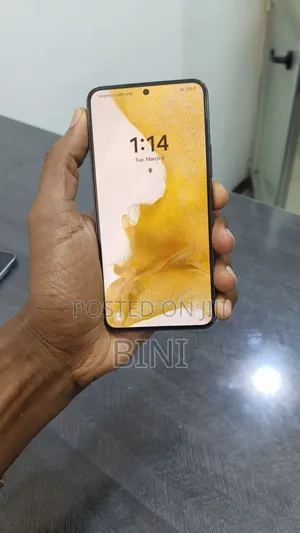 Samsung Galaxy S22 5G 128 GB Black