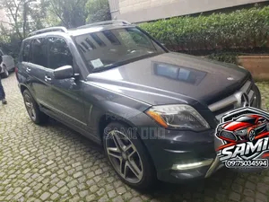 Photo - Mercedes-Benz GLK-Class 2015 Silver