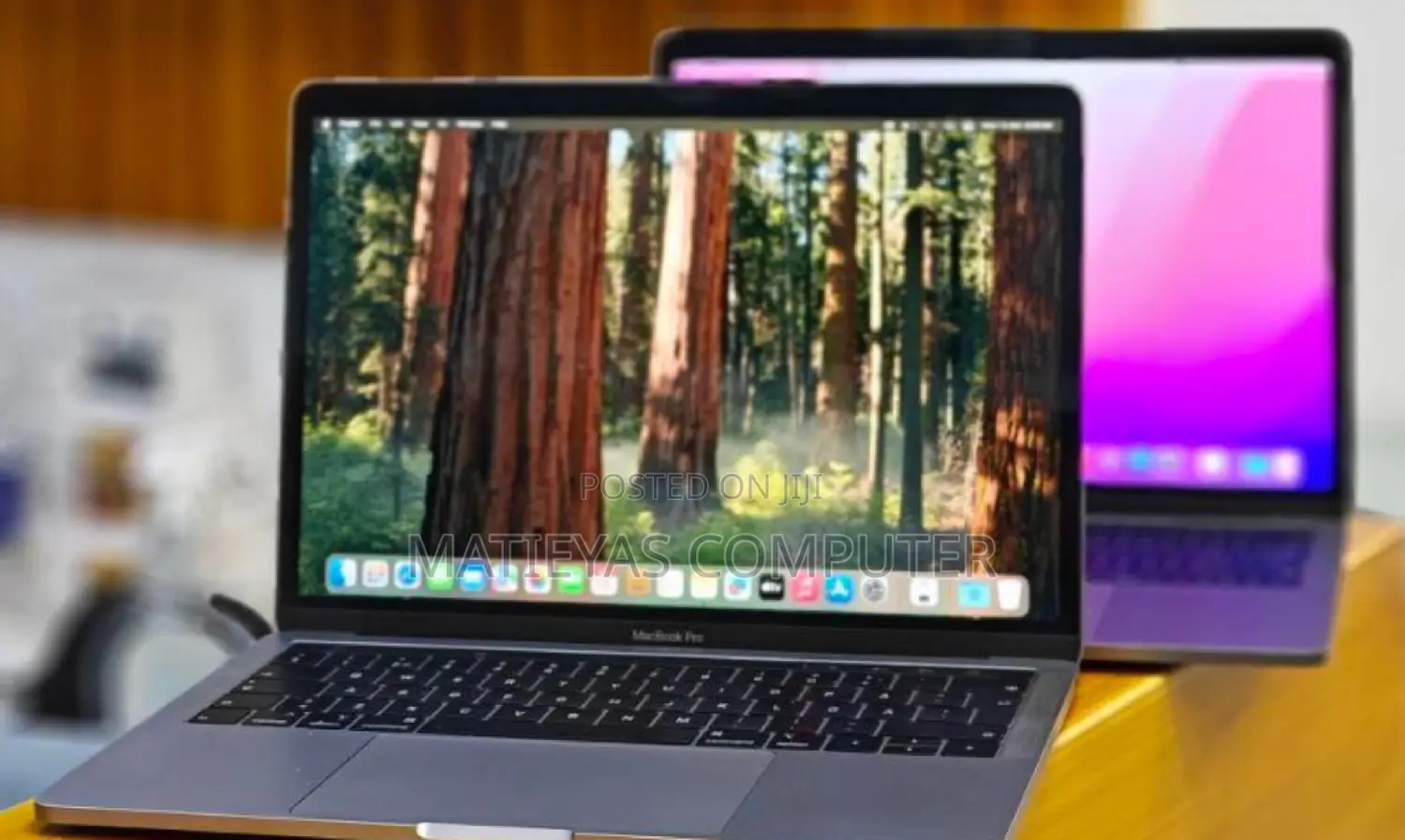 New Laptop Apple MacBook Pro 2019 16GB Intel Core I7 SSD 256GB