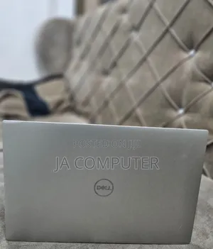 New Laptop Dell XPS 13 8GB Intel Core I5 SSD 512GB