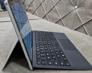 New Laptop Microsoft Surface Pro 7 16GB Intel Core I5 SSD 256GB