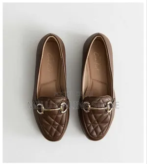 Photo - Women's Comfortable Shoe