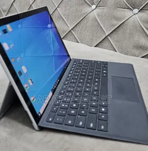 New Laptop Microsoft Surface Pro 7+ 16GB Intel Core I5 SSD 256GB