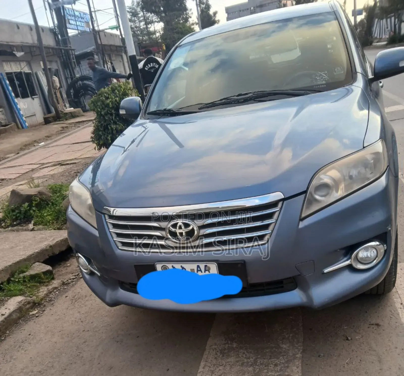 Toyota RAV4 Limited 2011 Blue