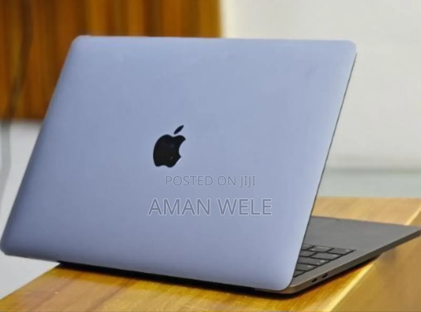 New Laptop Apple MacBook Pro 2019 16GB Intel Core I7 SSD 256GB