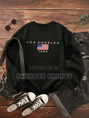 Photo - Premium Streetwear Sweatshirt – Unmatched Comfort, Bold Style,