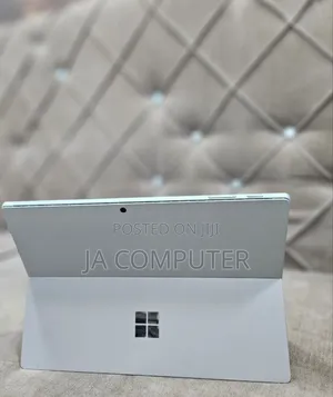 New Laptop Microsoft Surface Pro 7 8GB Intel Core I5 SSD 256GB