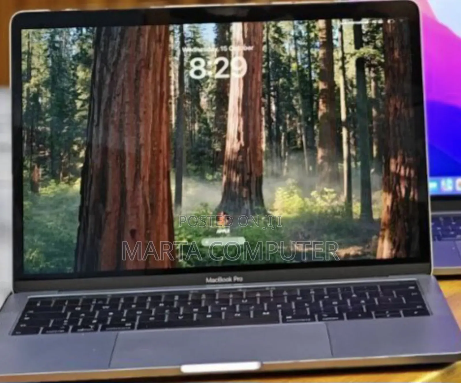 New Laptop Apple MacBook Pro 2019 16GB Intel Core I7 SSD 256GB
