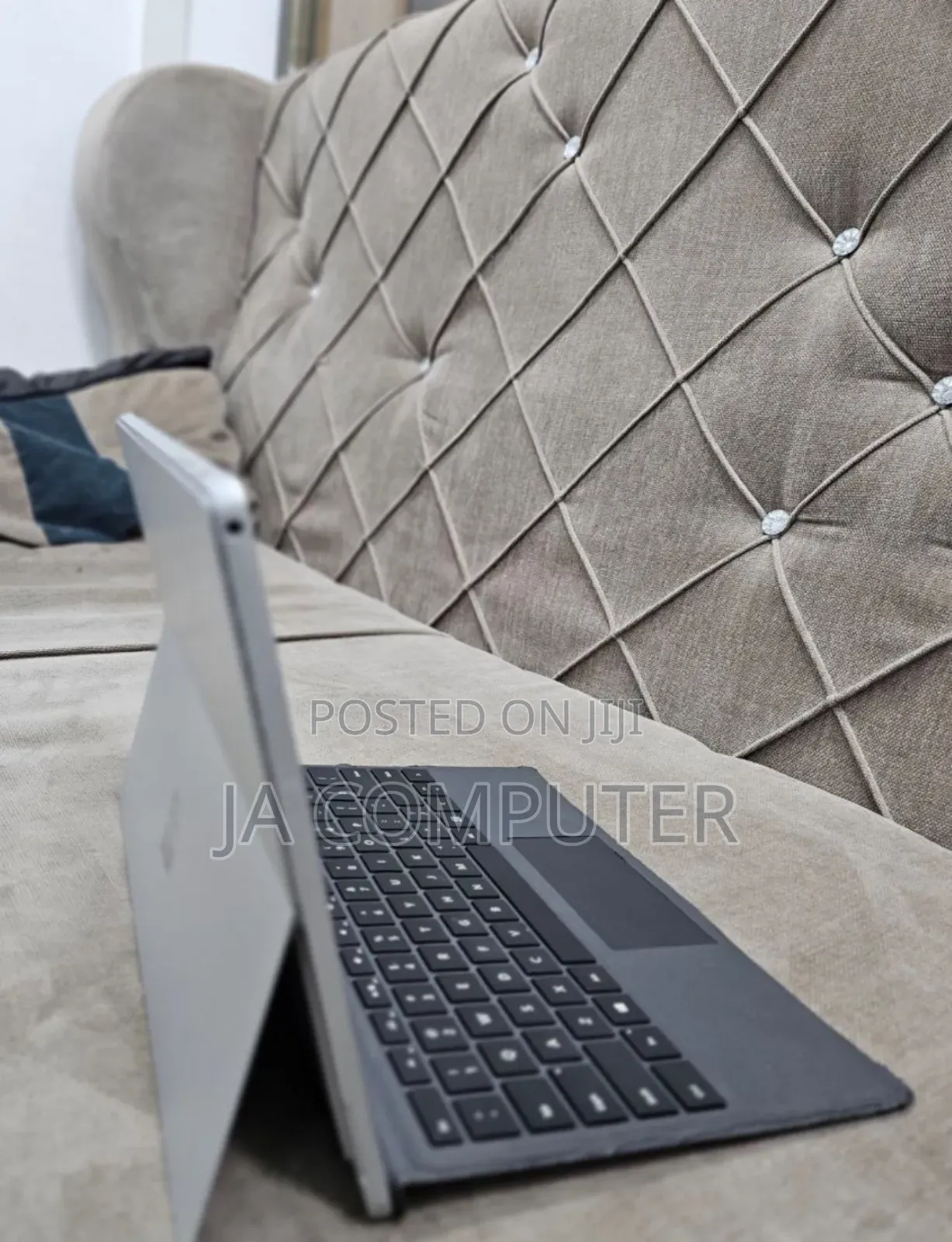 New Laptop Microsoft Surface Pro 7 16GB Intel Core I7 SSD 256GB