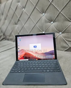 New Laptop Microsoft Surface Pro 7 16GB Intel Core I7 SSD 256GB