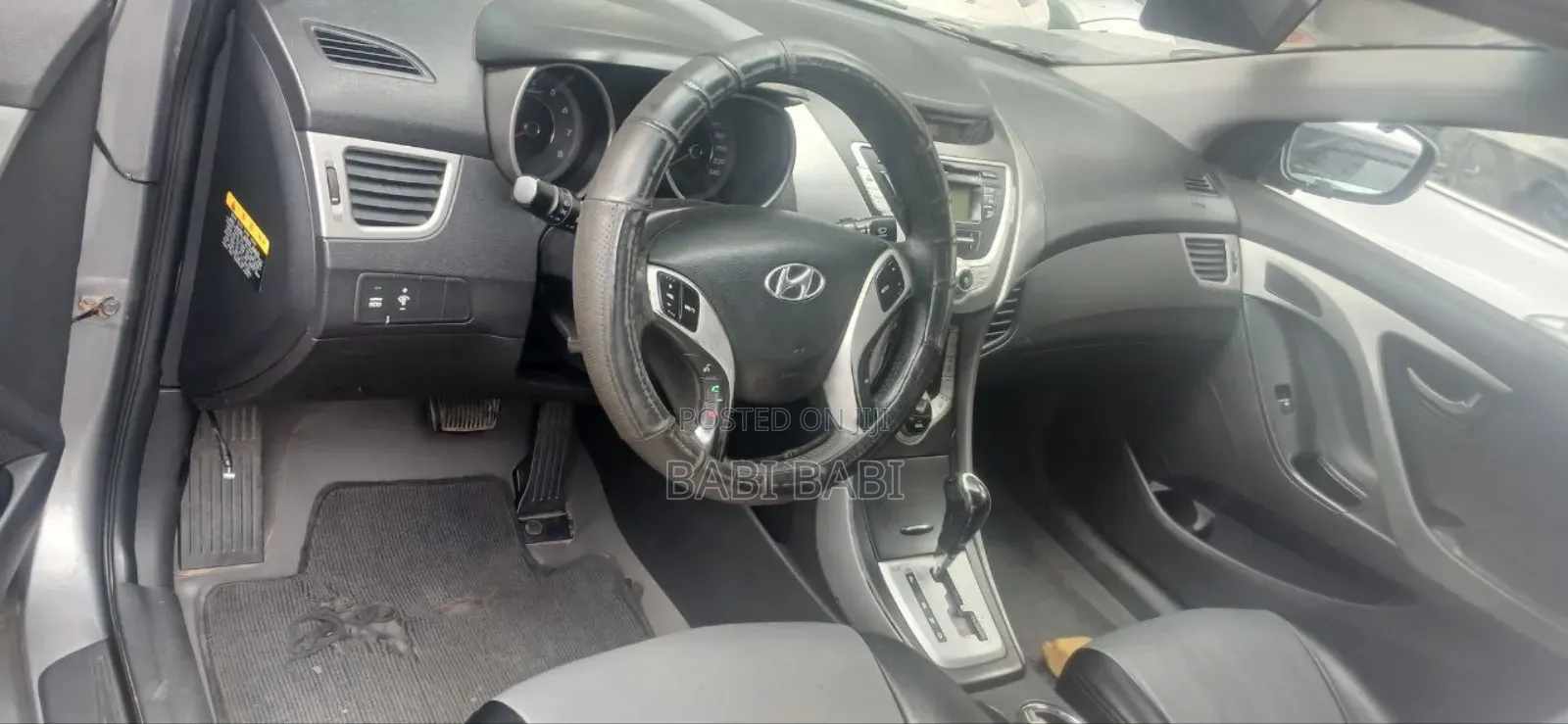 Hyundai Avante 2012 Silver