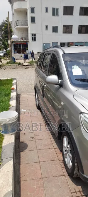 Geely Okavango 1.5 Hybrid FWD 2022 Gold