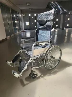 Sleeping Belted Wheelchair協會wheelchair九龍wheelchair夷狄wheelchair Packed