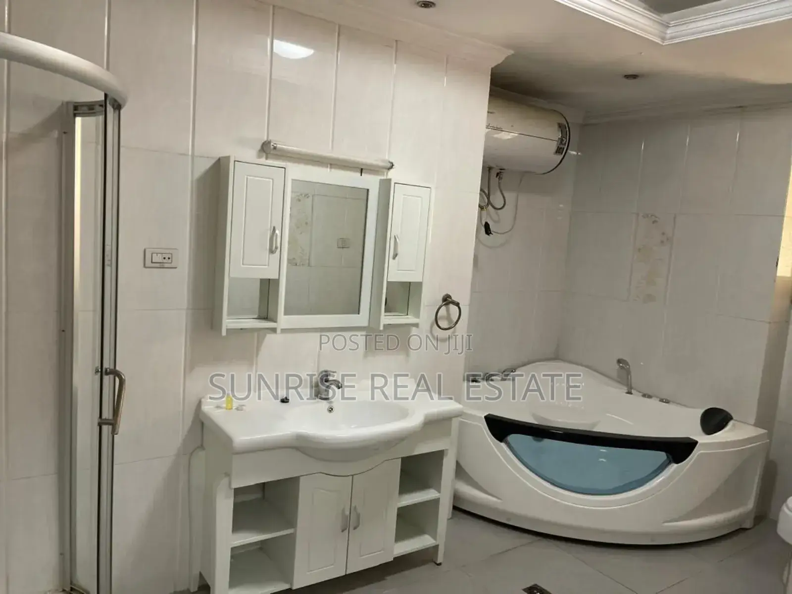 Furnished 5bdrm House in Megenagna, Bole for rent