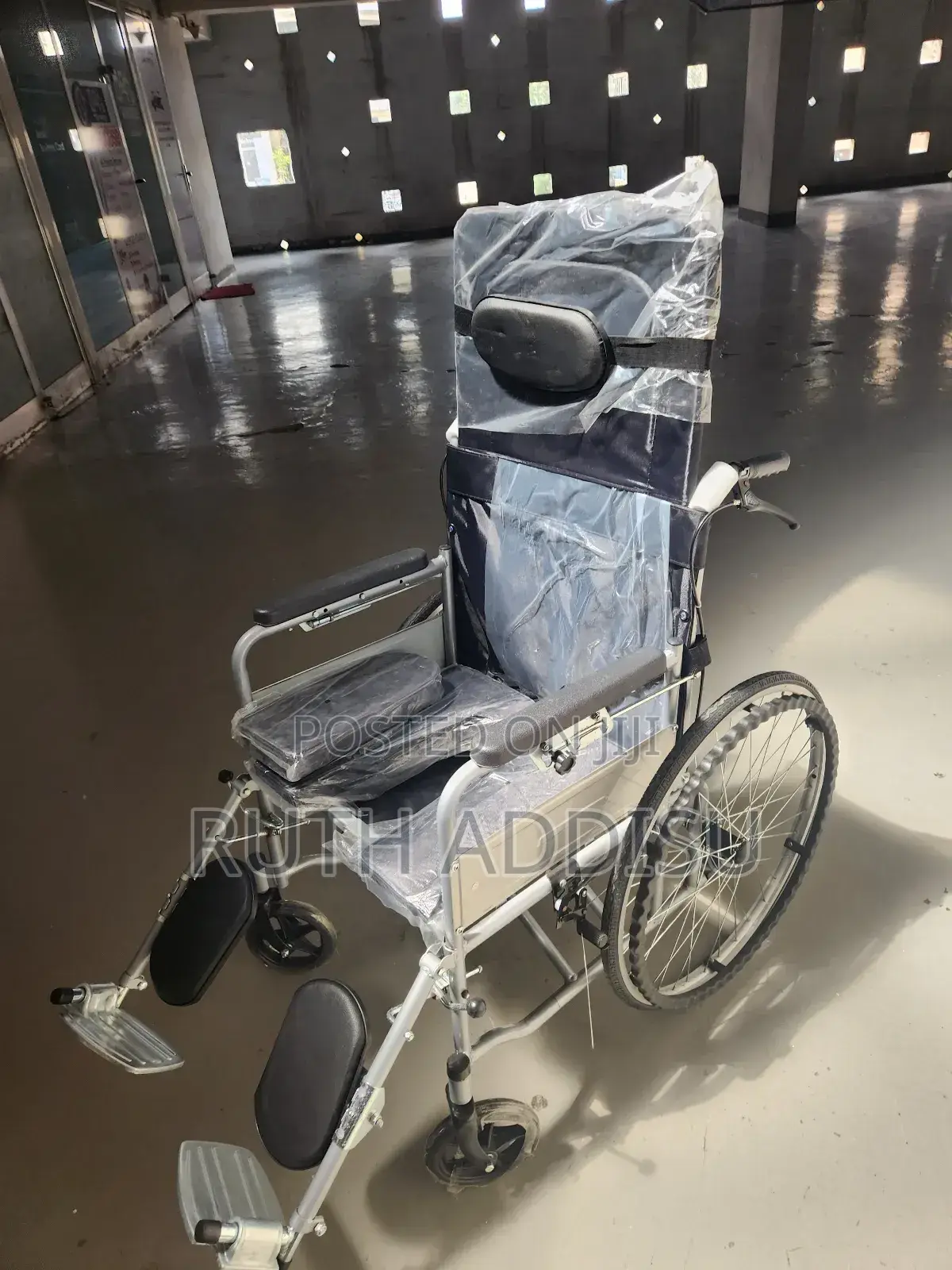 Sleeping Wheelchair M較為medical Commode Wheelchair孓我wheelchair