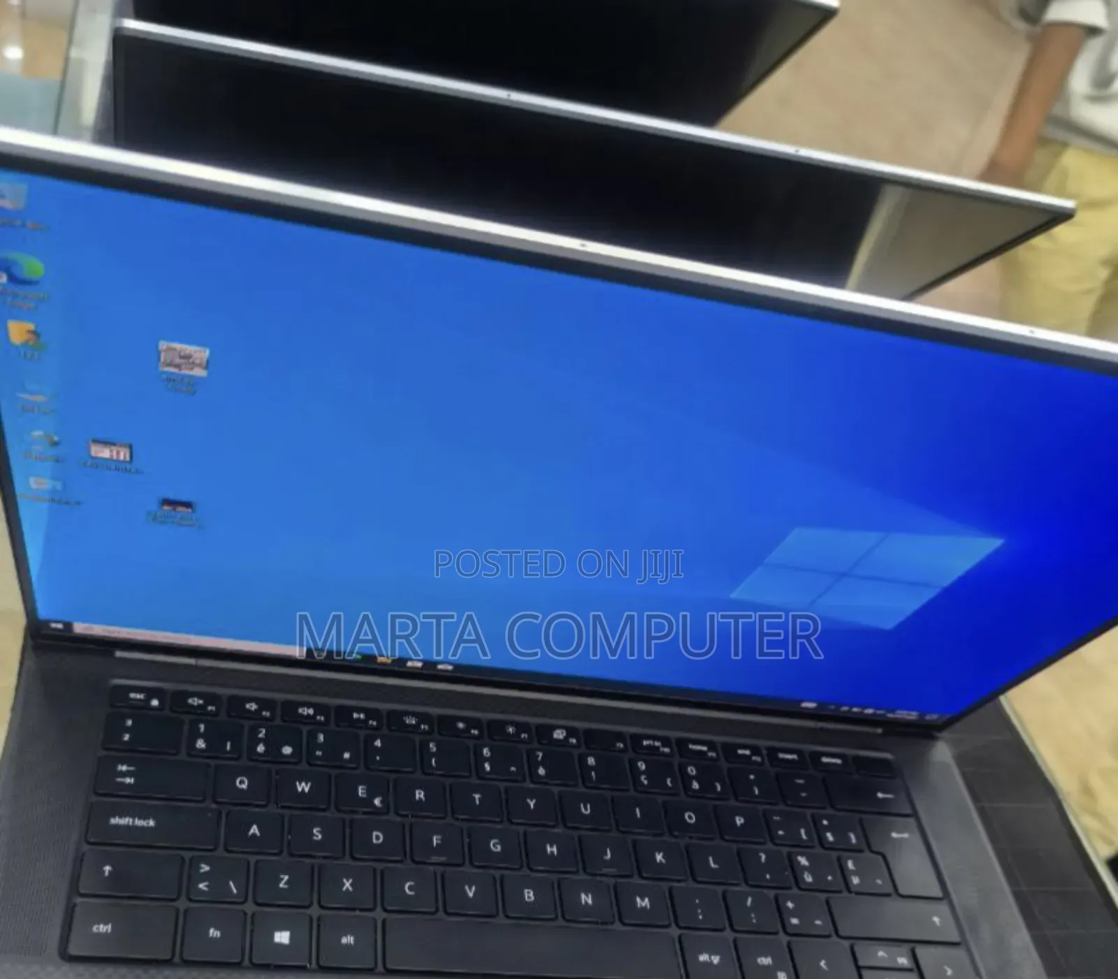 New Laptop Dell XPS 15 16GB Intel Core I7 SSD 512GB