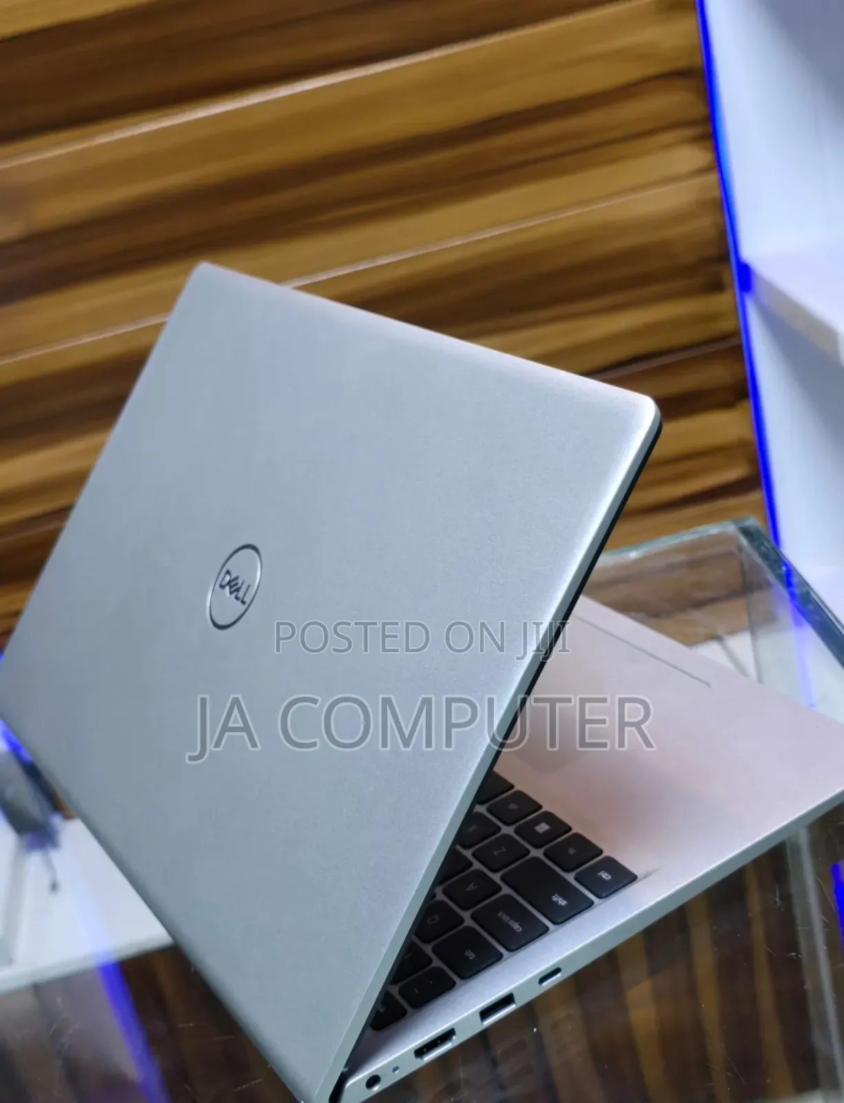 New Laptop Dell Inspiron 15 16GB Intel Core I7 SSD 512GB