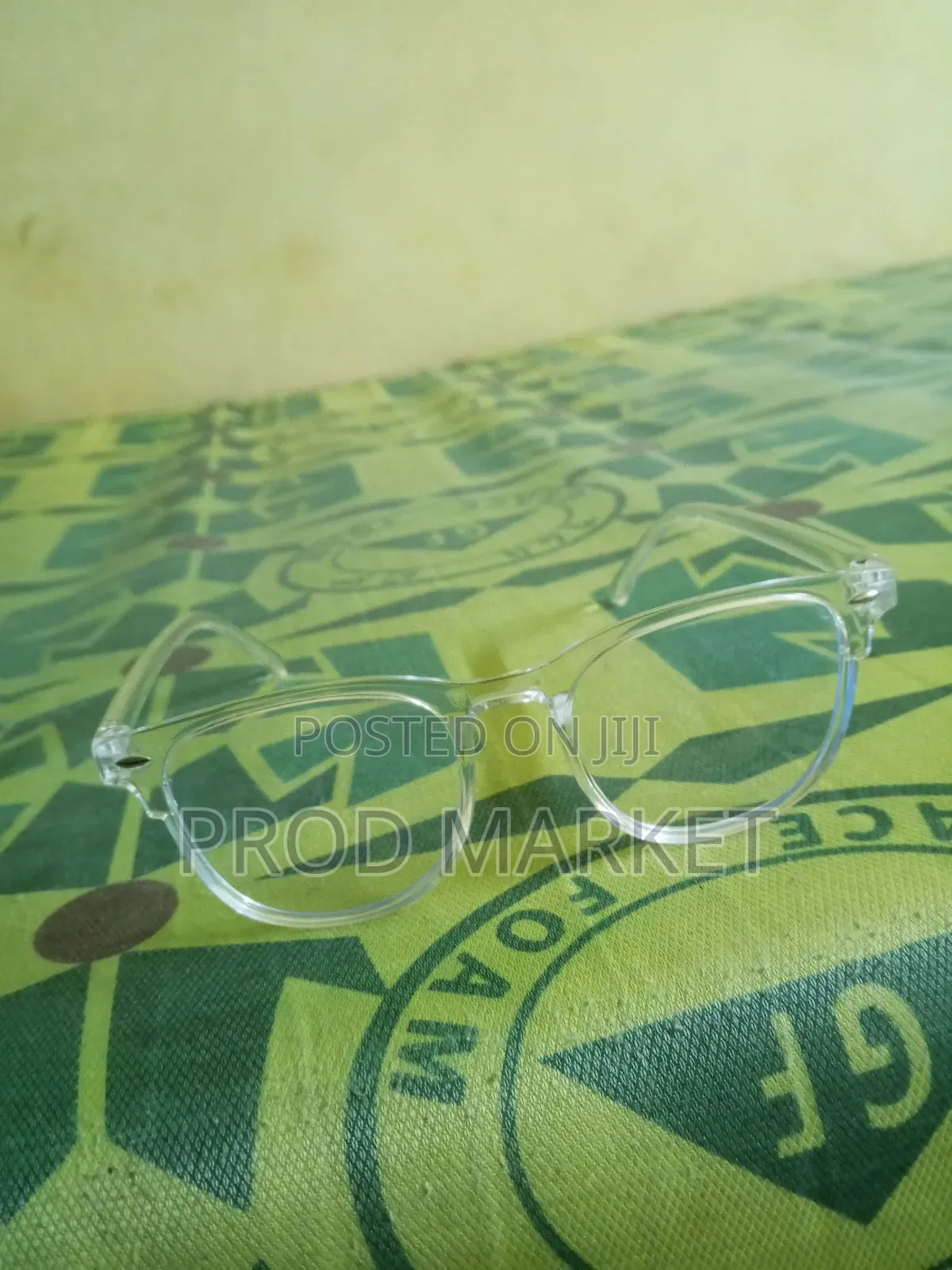 Blue Cut Reading Glass