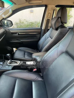 Toyota Hilux 2017 Silver