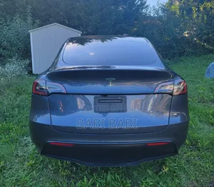 New Tesla Model Y 2024 Gray