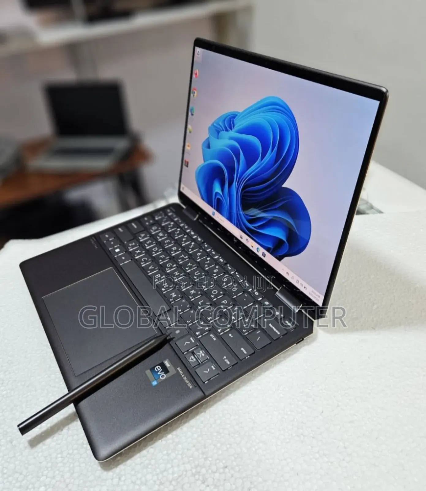 New Laptop HP Envy X360 32GB Intel Core Ultra 7 SSD 1T