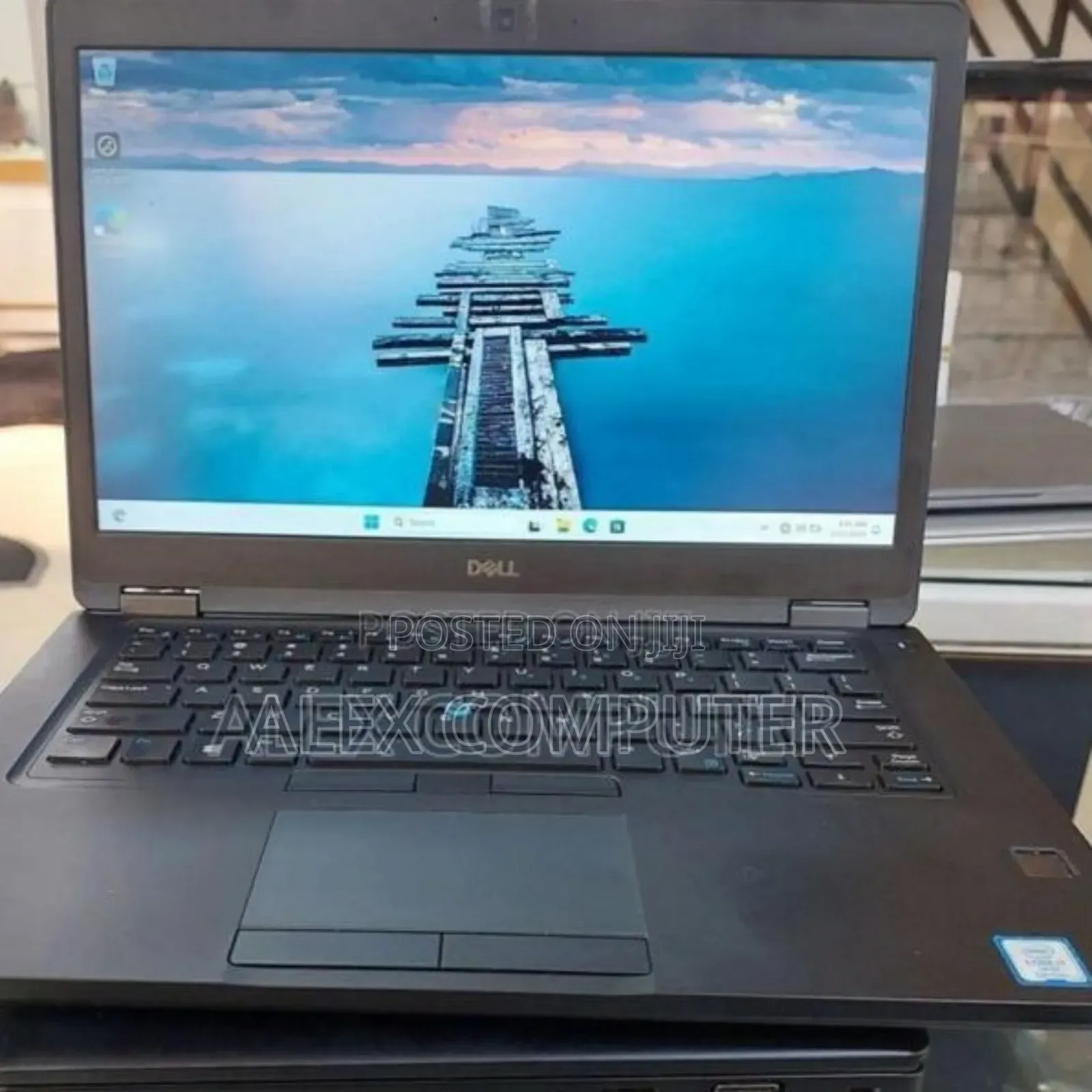 New Laptop Dell Latitude 5490 16GB Intel Core i7 SSD 256GB