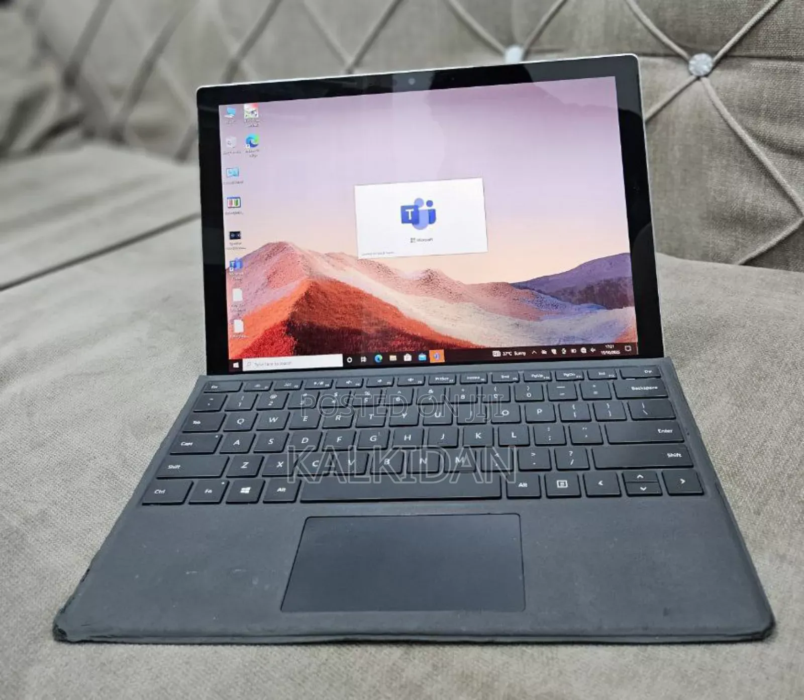 New Laptop Microsoft Surface Pro 7 16GB Intel Core I7 SSD 256GB