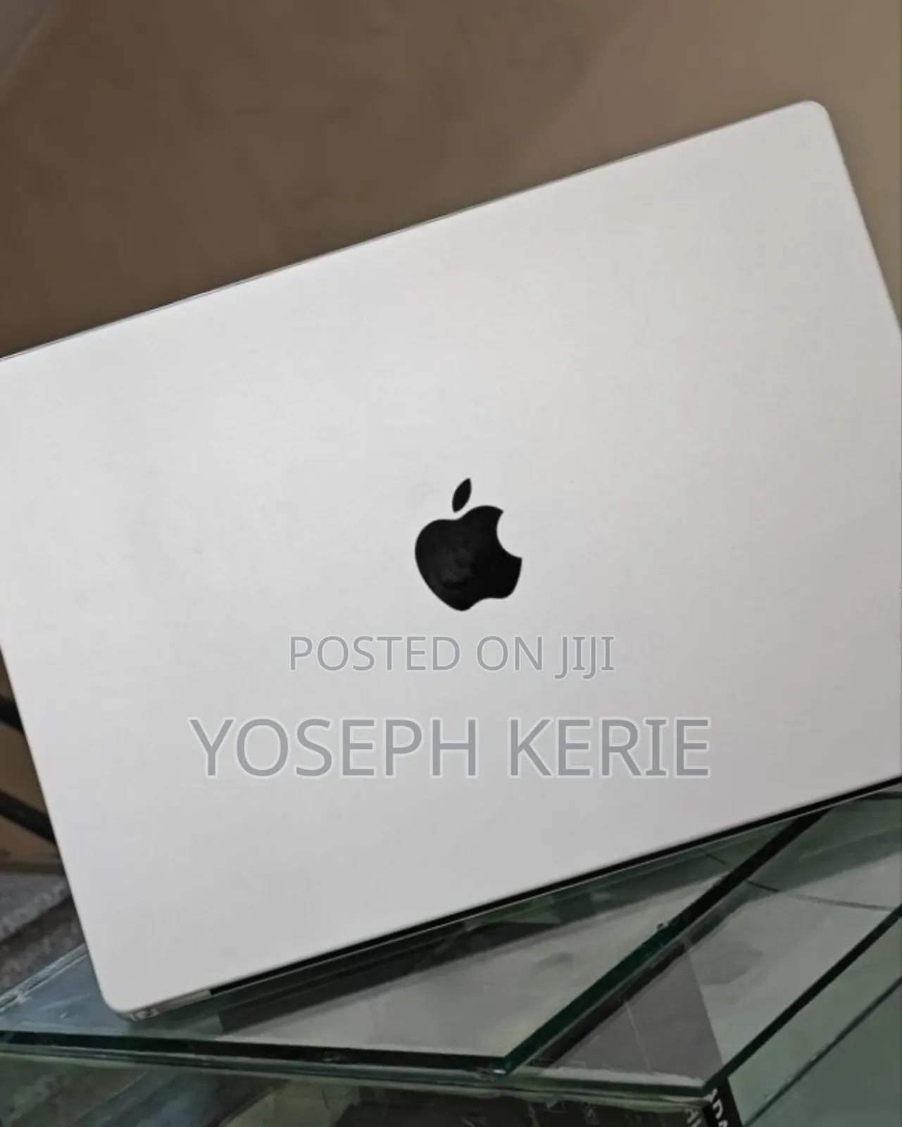 New Laptop Apple MacBook Pro 2021 M1 16GB Apple M1 Pro SSD 1T