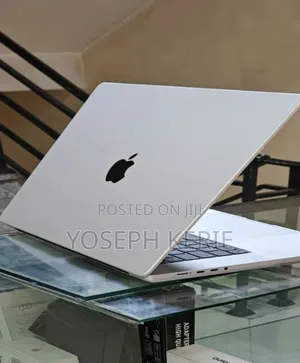 New Laptop Apple MacBook Pro 2021 M1 16GB Apple M1 Pro SSD 1T