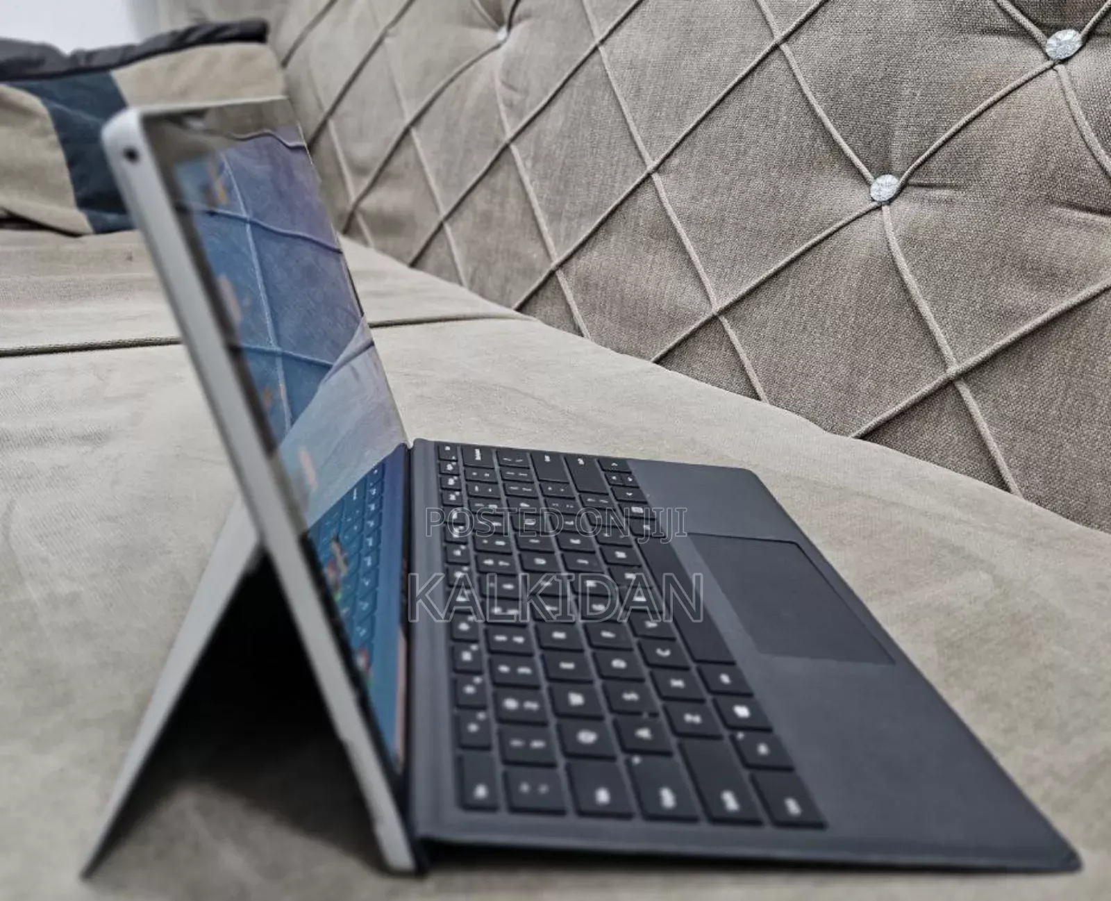 New Laptop Microsoft Surface Pro 7 16GB Intel Core I5 SSD 256GB