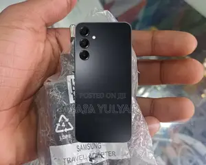 Photo - New Samsung Galaxy A16 128 GB Black