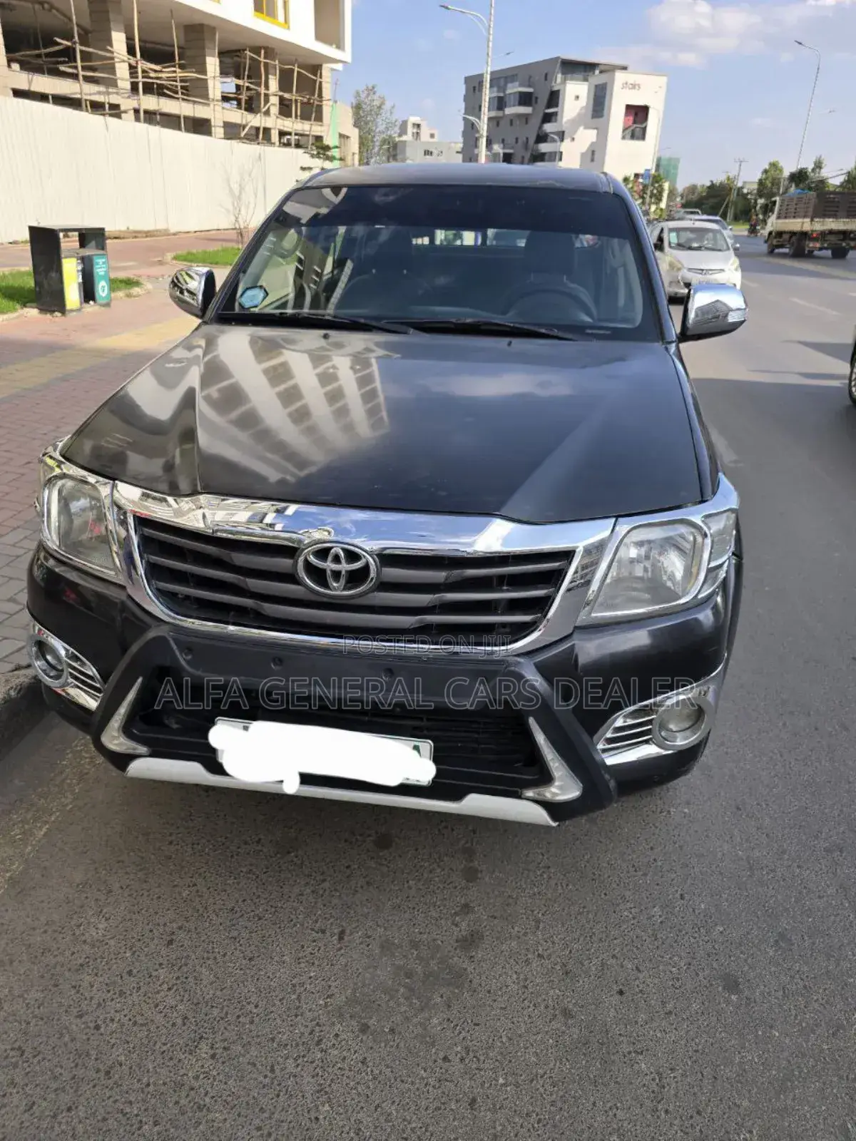 Toyota Hilux 2012 Black